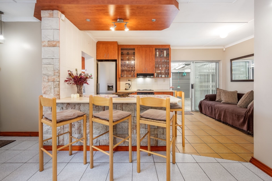 3 Bedroom Property for Sale in Silversands Western Cape